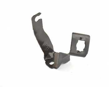 Кронштейн тормозного шланга задний правый NISSAN LEAF