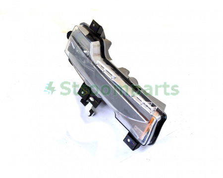 Фара противотуманная правая TESLA MODEL 3