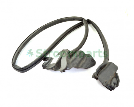 Уплотнитель двери передней правой, нижний TESLA MODEL S,SR