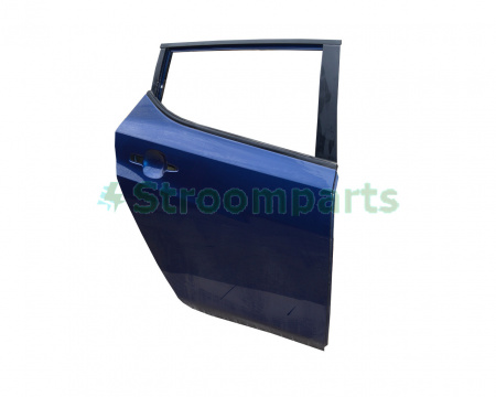Дверь задняя правая (синяя) Nissan Leaf 2018