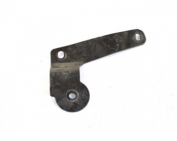 Кронштейн подрамника правый Nissan Leaf 2018