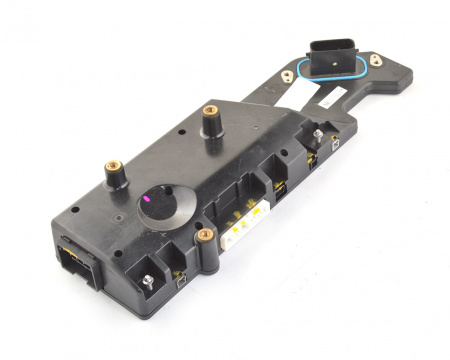 Контроллер ВБ TESLA MODEL 3 Контроллер ВБ TESLA MODEL 3